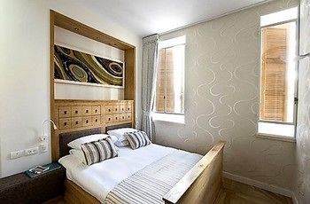 Tel Aviv Home *